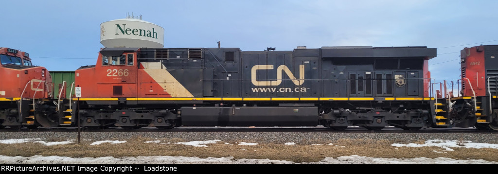 CN 2266